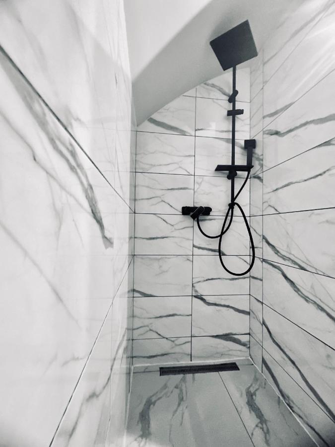 Stay Inn Central Brasov Ap 2 Екстериор снимка